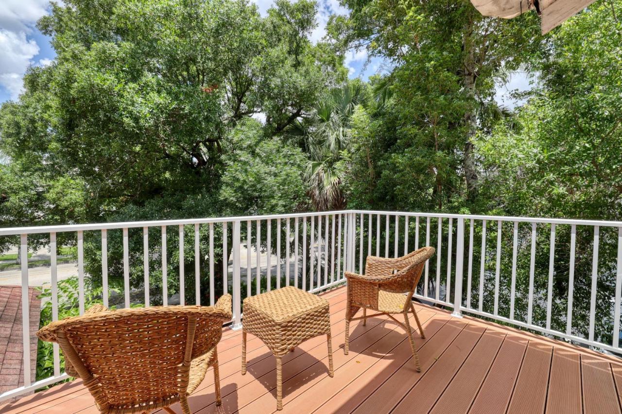 The Hibiscus House Of Fort Myers Exterior photo